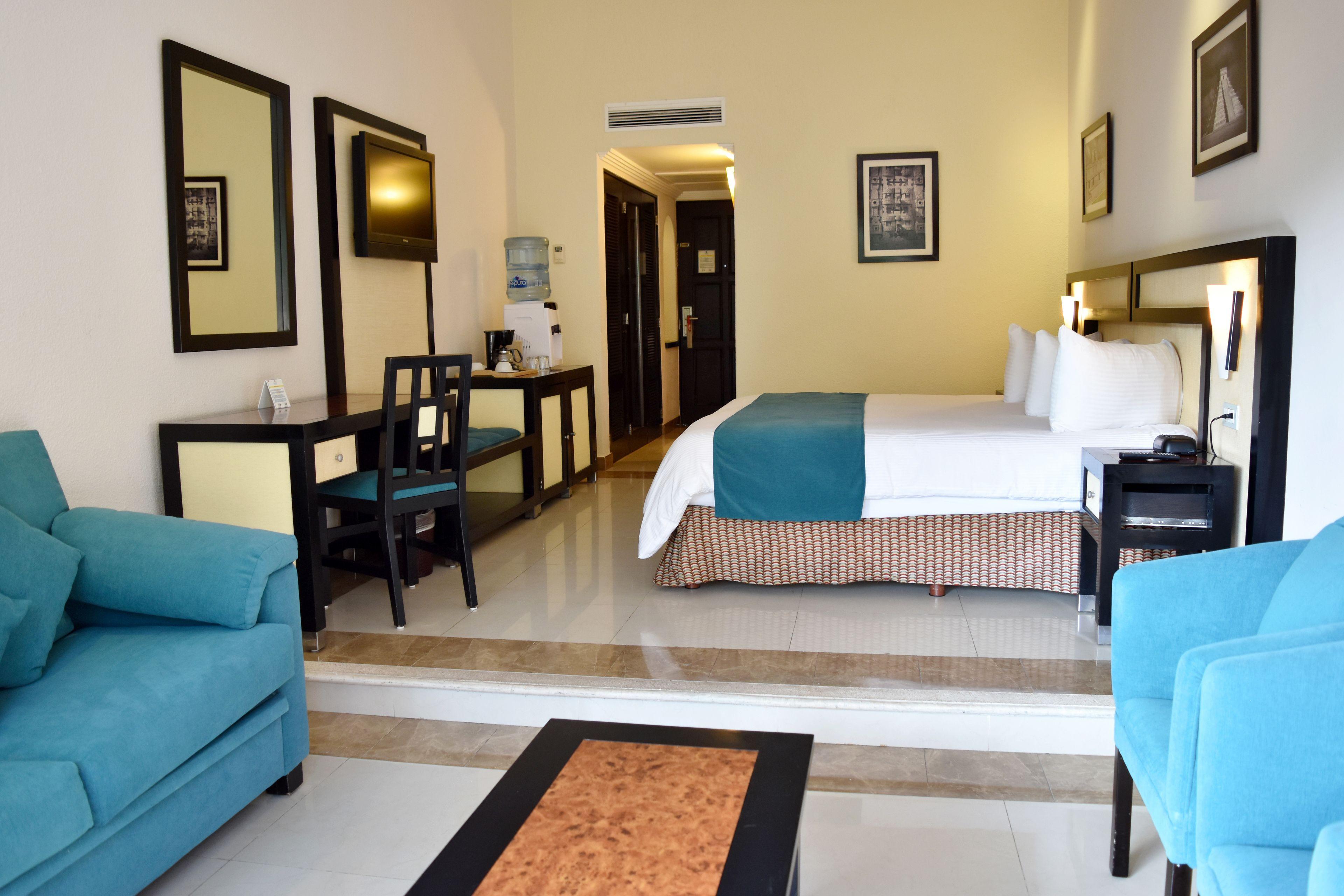 Hacienda Junior Suite